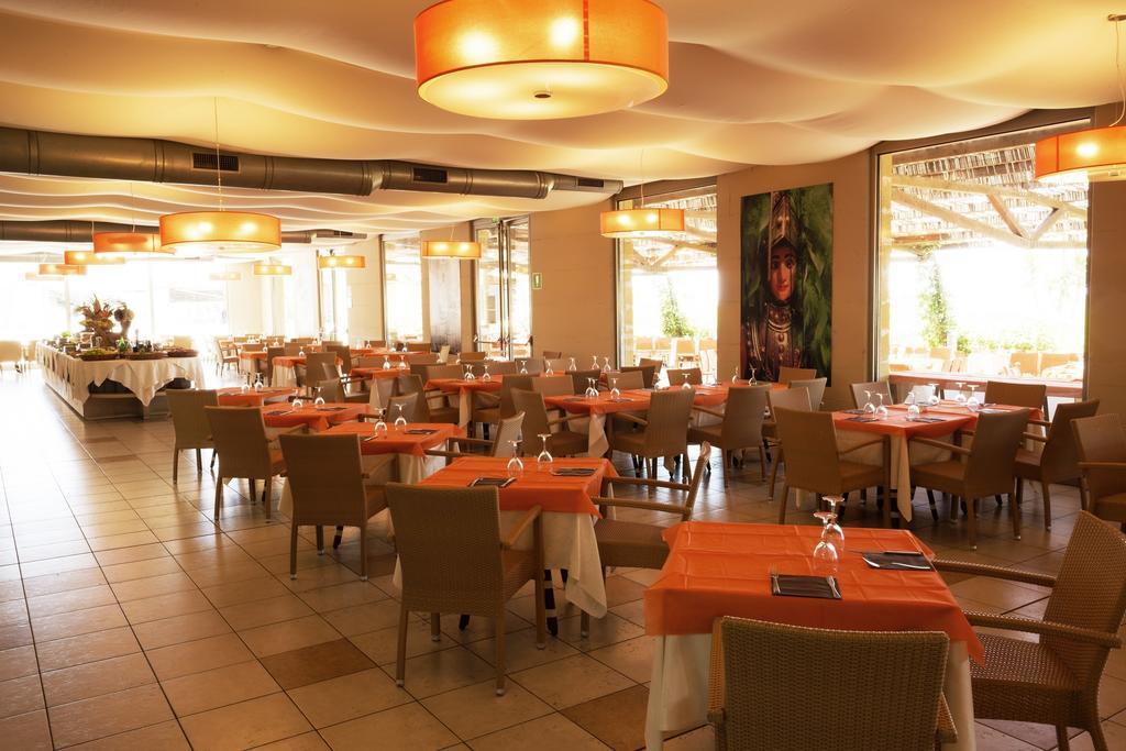 Menfi Beach Resort Extérieur photo